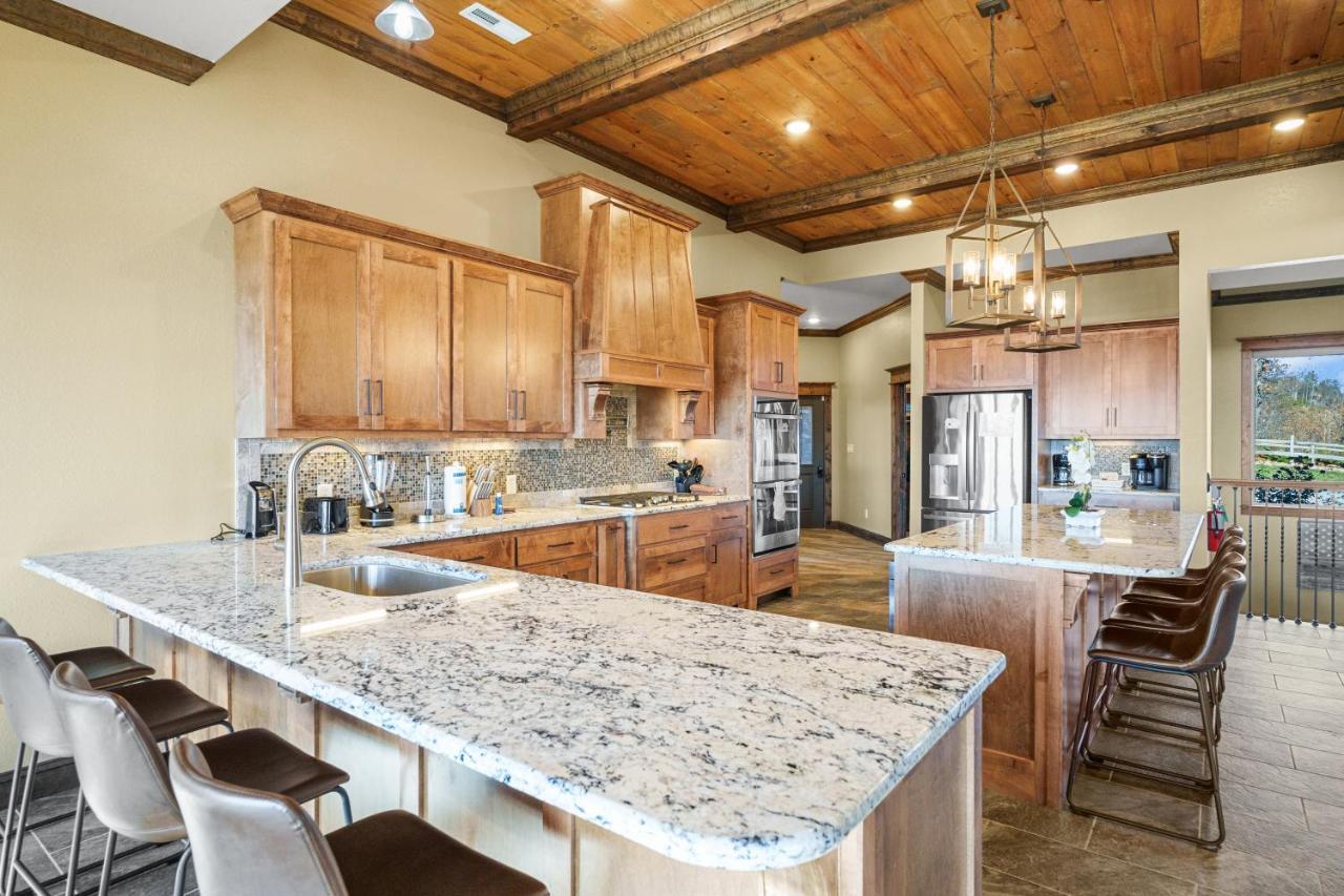 Villa Star Of The Summit, Private Indoor Pool, Amazing Views, 1089 Free Tickets Each Paid Day, Dollywood à Sevierville Extérieur photo